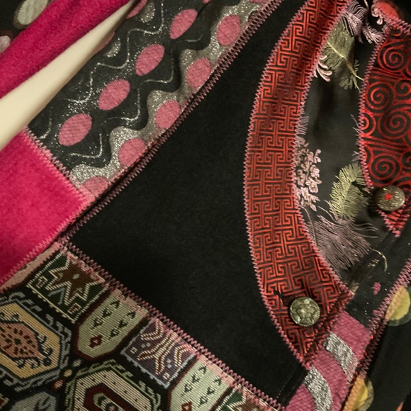 It’s a techno colored dream coat…size medium - Picture 2 of 5